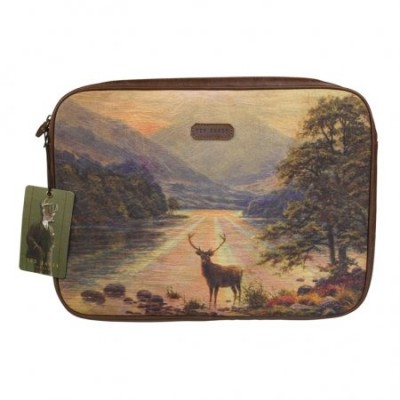 TedBaker_Stag-LapTop-Sleeve_TED022_Wild-and-Wolf